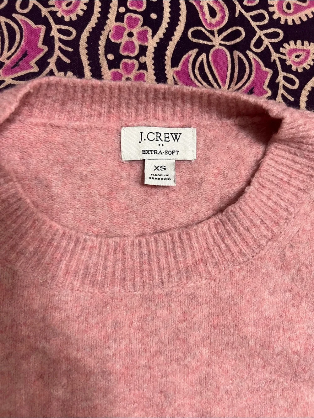 J.Crew Pink Crewneck Sweater XS Soft Wool Blend Lightweight Cozy Knit